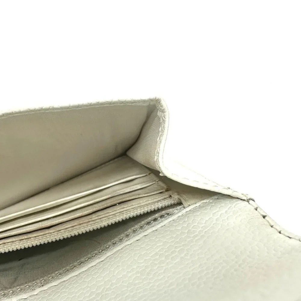 CHANEL Authentic White Caviar Leather Logo Wallet